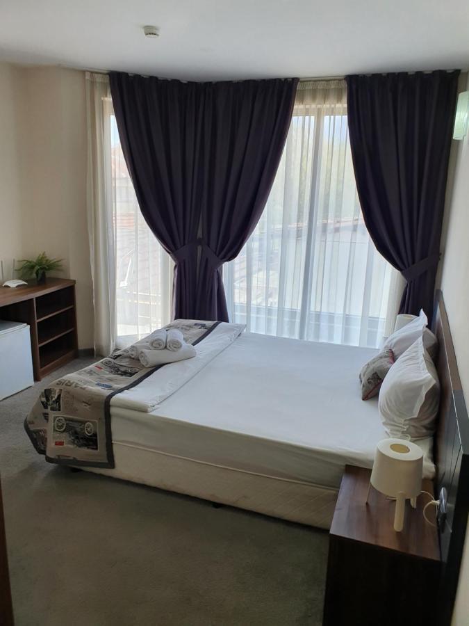 Family Hotel Novel City Burgas Exterior foto