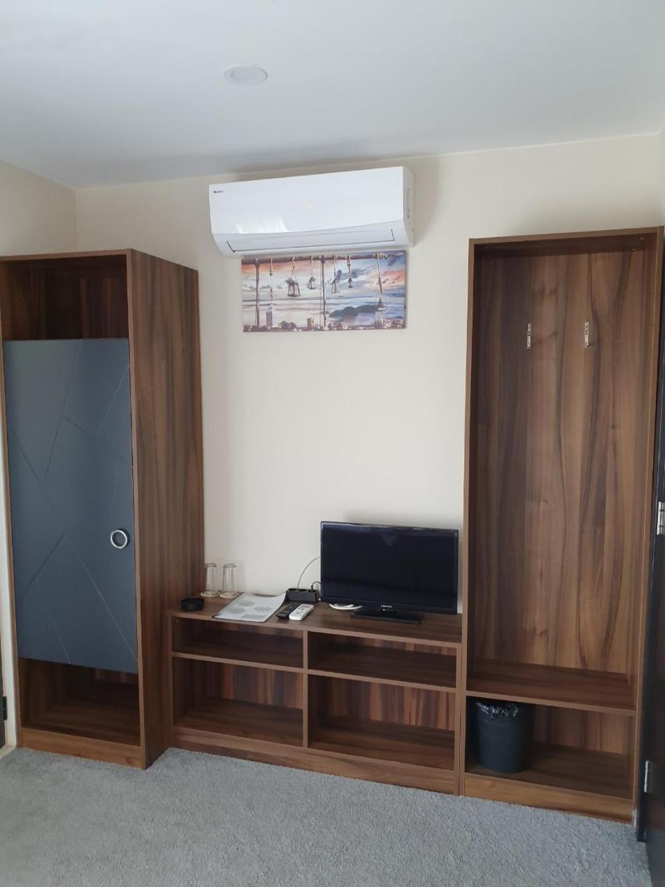 Family Hotel Novel City Burgas Quarto foto