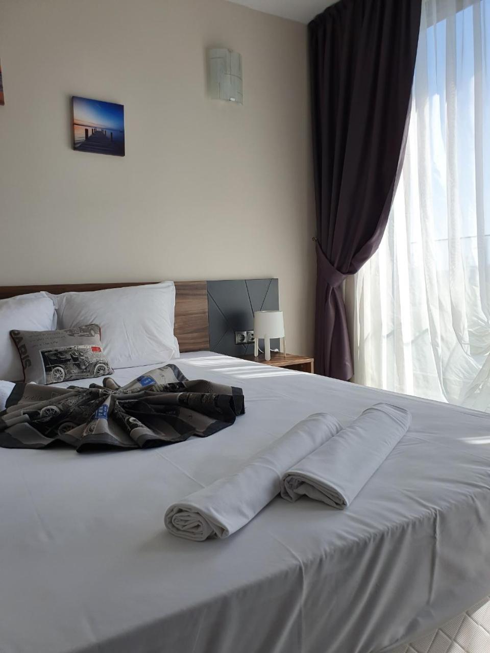 Family Hotel Novel City Burgas Quarto foto